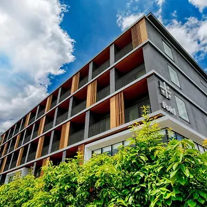 Umekoji Potel ホテル